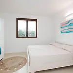 White House - Con Jacuzzi E Posto Auto Villa Otranto