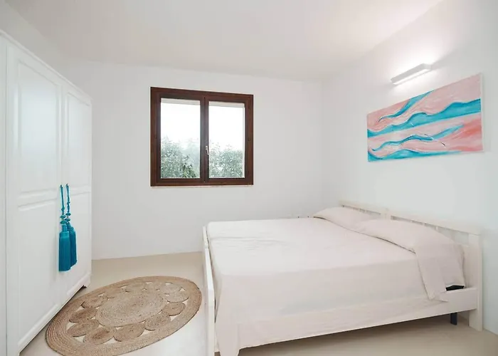 White House - Con Jacuzzi E Posto Auto Vila Otranto