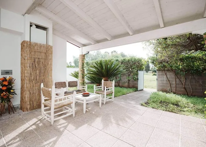 White House - Con Jacuzzi E Posto Auto Vila Otranto