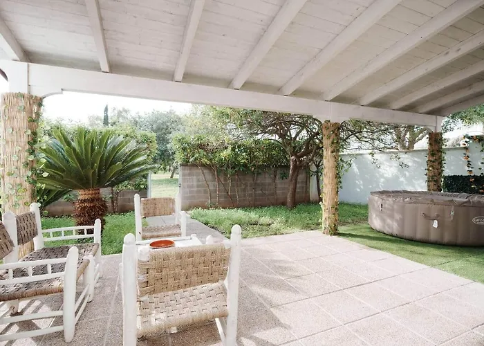 Vila White House - Con Jacuzzi E Posto Auto