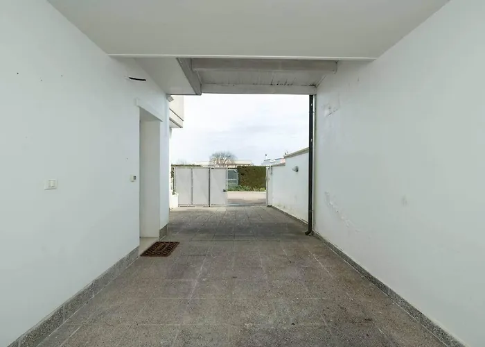 White House - Con Jacuzzi E Posto Auto Vila